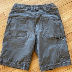 Men’s/Unisex Prana 5-pocket hiking shorts in heavy duty cotton twill 30”waist